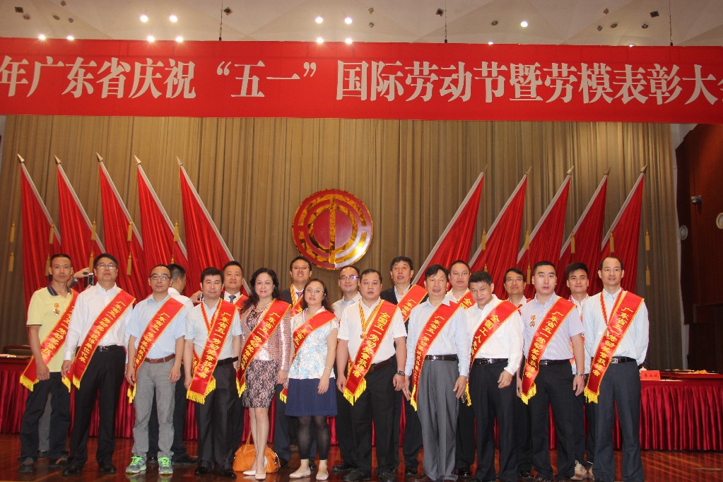 图形3.jpg 图形3.jpg